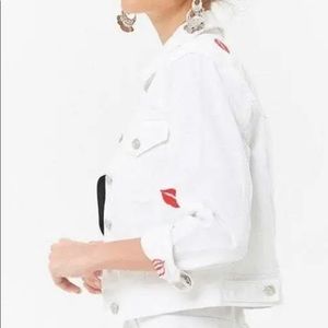 Forever 21 White Jean Jacket with Kiss Embroidery 💋💋💋 - Size Small